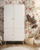 Szafa BOHO uchylna, drewniane nogi BIAŁY MAT trzy szuflady + drążek